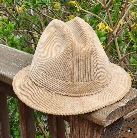 Blarney Headwear Other - Blarney Headwear vintage corduroy fedora hat made in Ireland  size 7 3/8